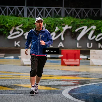 Runner Photo 7872215