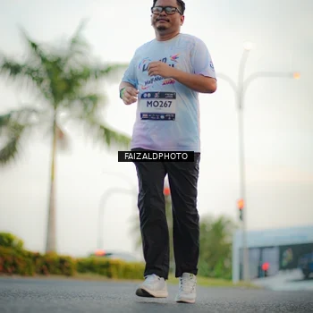 Runner Photo 7872271