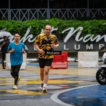 Runner Photo 7872273