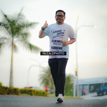 Runner Photo 7872285