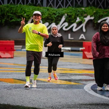 Runner Photo 7872302