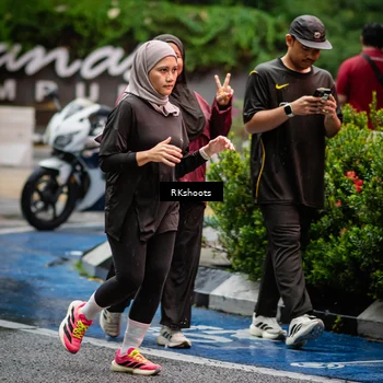 Runner Photo 7872310