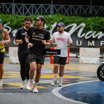 Runner Photo 7872345
