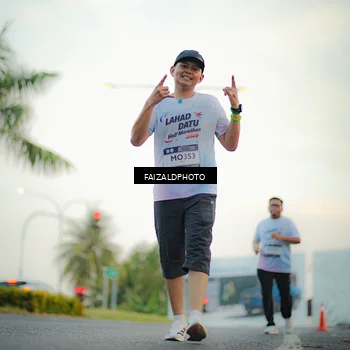 Runner Photo 7872369