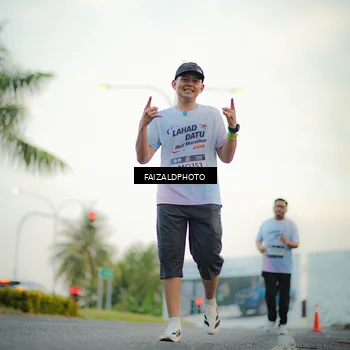 Runner Photo 7872375