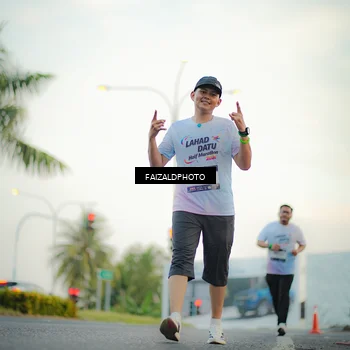 Runner Photo 7872393