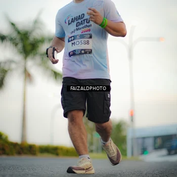 Runner Photo 7872403