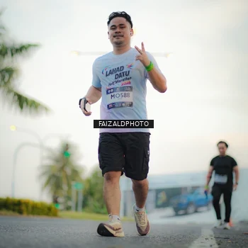 Runner Photo 7872426