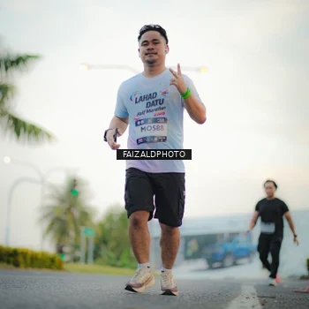 Runner Photo 7872433