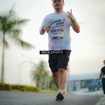Runner Photo 7872444