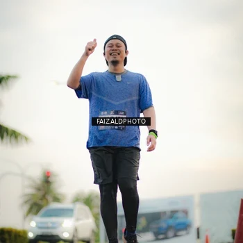 Runner Photo 7872457