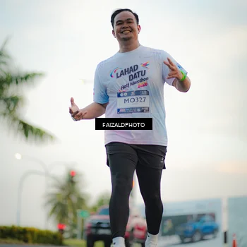Runner Photo 7872480