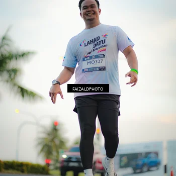 Runner Photo 7872487