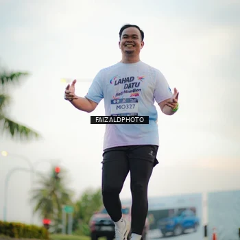 Runner Photo 7872496