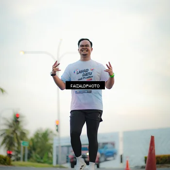 Runner Photo 7872503