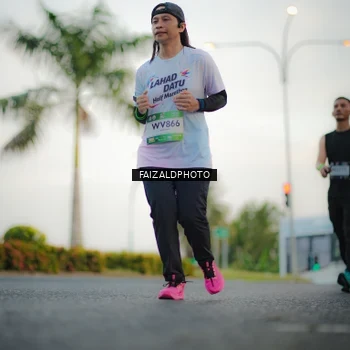 Runner Photo 7872566
