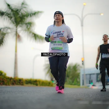Runner Photo 7872569