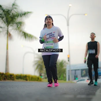 Runner Photo 7872594