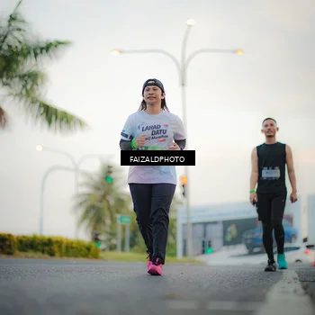 Runner Photo 7872596
