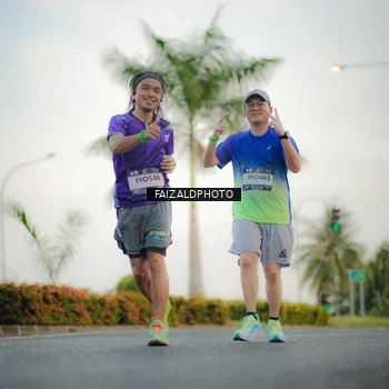 Runner Photo 7872609