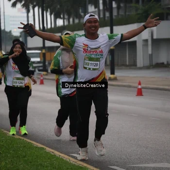 Runner Photo 7872652