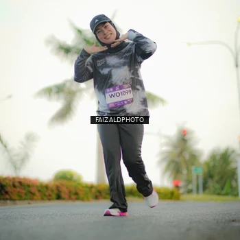 Runner Photo 7872663