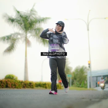 Runner Photo 7872680