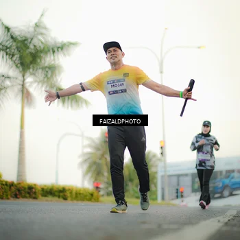 Runner Photo 7872707