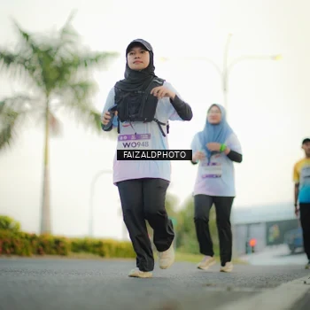 Runner Photo 7872755