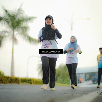 Runner Photo 7872768