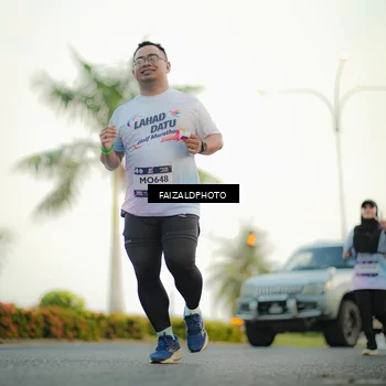 Runner Photo 7872780