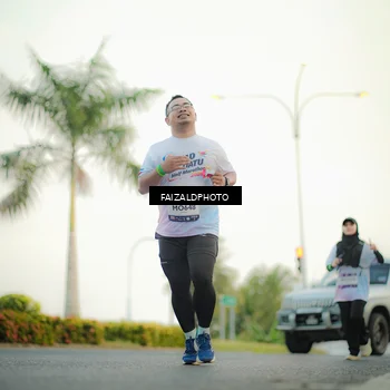 Runner Photo 7872785