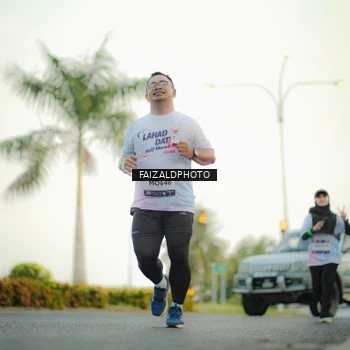 Runner Photo 7872787