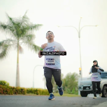 Runner Photo 7872796