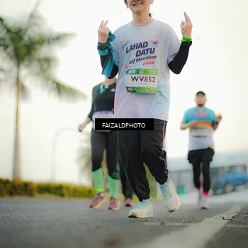 Runner Photo 7872836