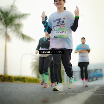 Runner Photo 7872846