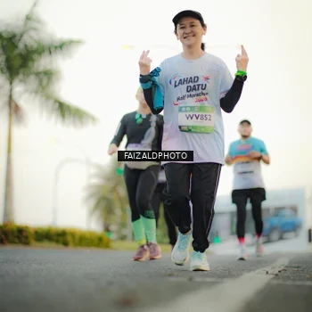 Runner Photo 7872851