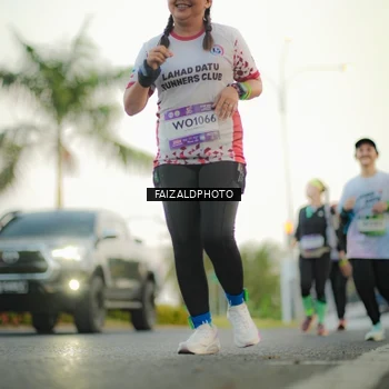 Runner Photo 7872870
