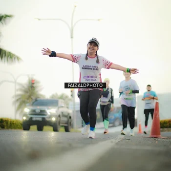 Runner Photo 7872895
