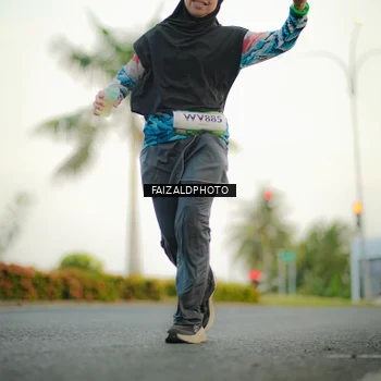 Runner Photo 7872930