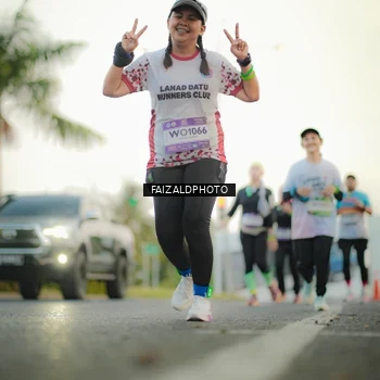 Runner Photo 7872934