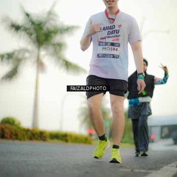 Runner Photo 7872955