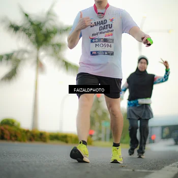 Runner Photo 7872957
