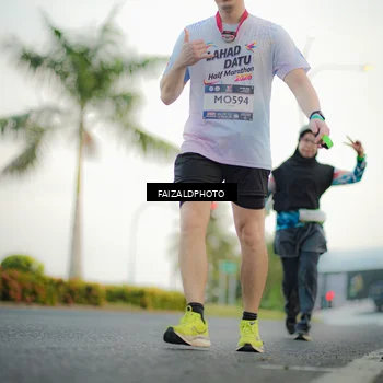 Runner Photo 7872965