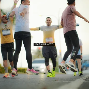 Runner Photo 7872972