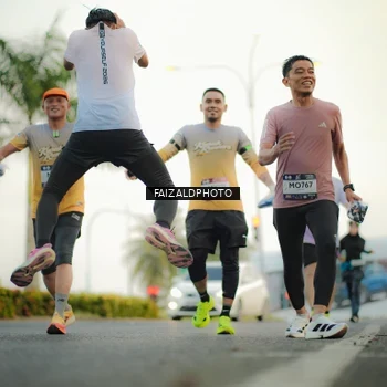 Runner Photo 7872986