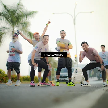 Runner Photo 7873003