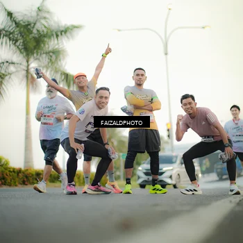 Runner Photo 7873006