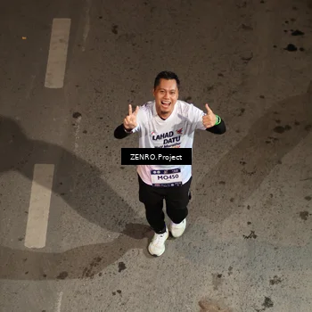 Runner Photo 7873014
