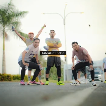 Runner Photo 7873046